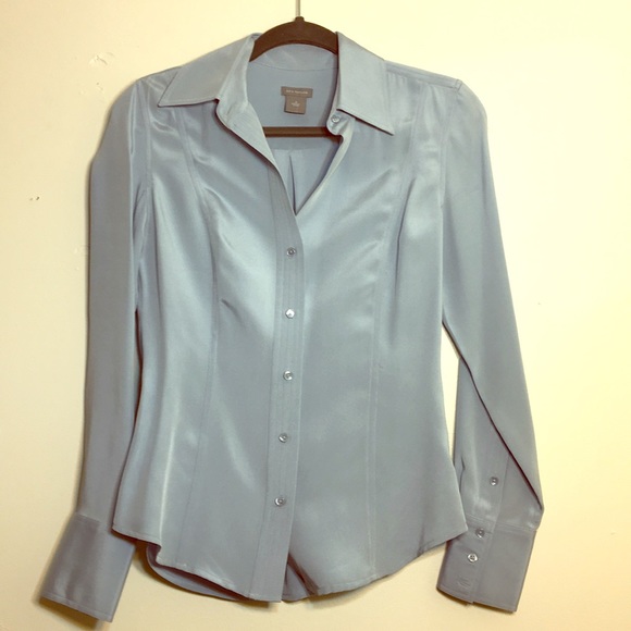 Ann Taylor Tops - ⭐️Ann Taylor Silk Button Down Shirt NWOT